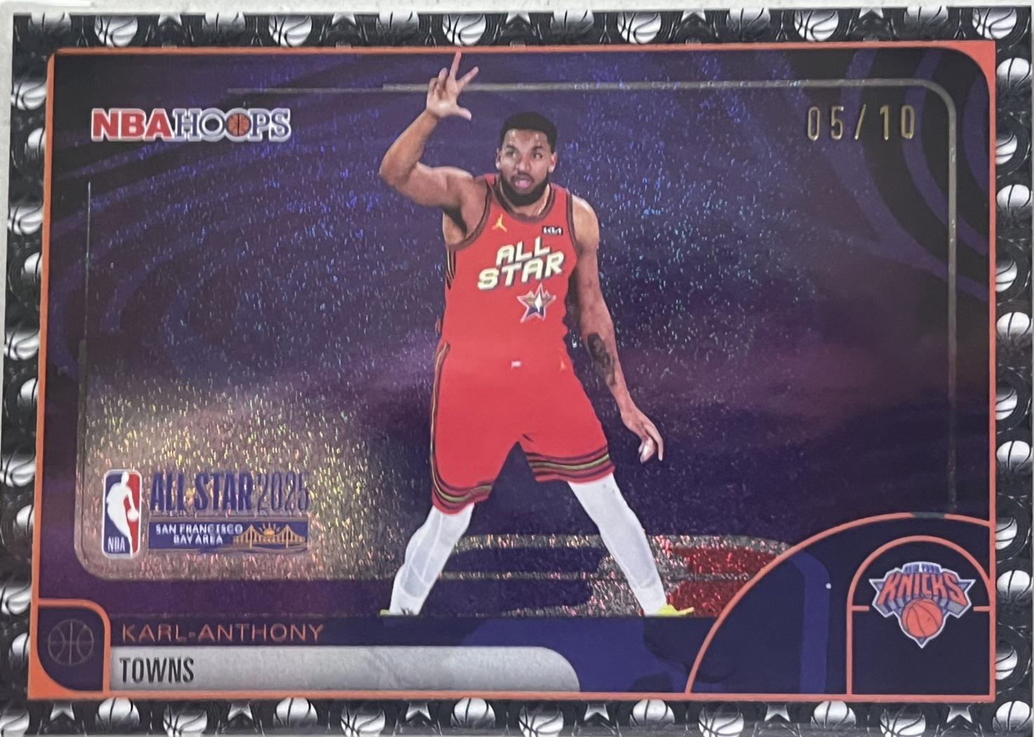 Karl-Anthony Towns [Pixel Burst Black] #292