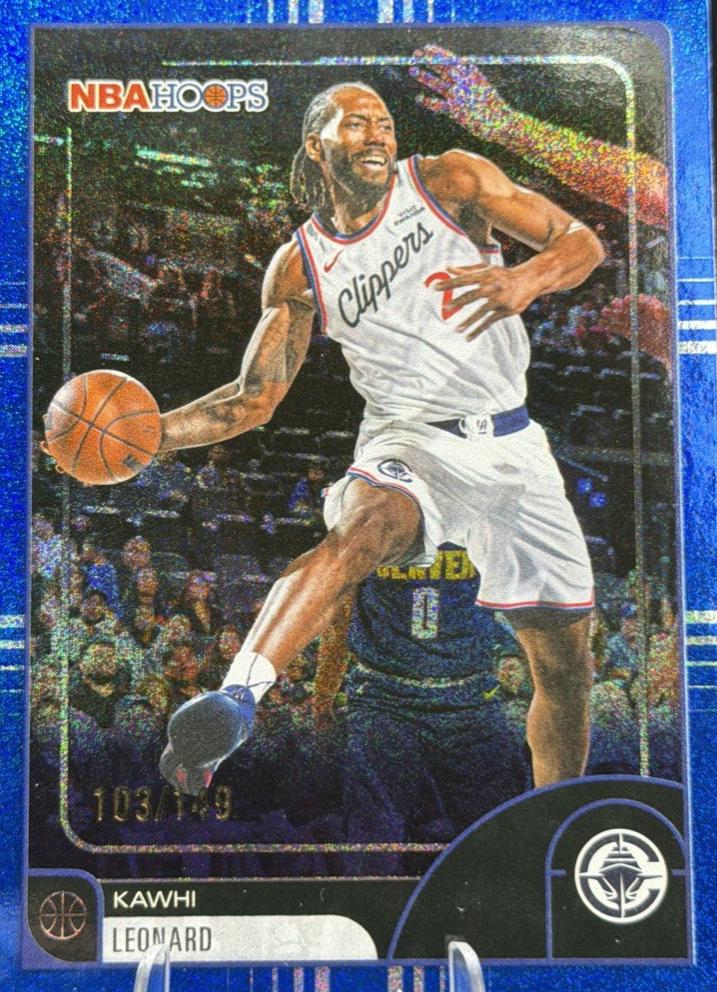 Kawhi Leonard [Pixel Burst Blue] #73