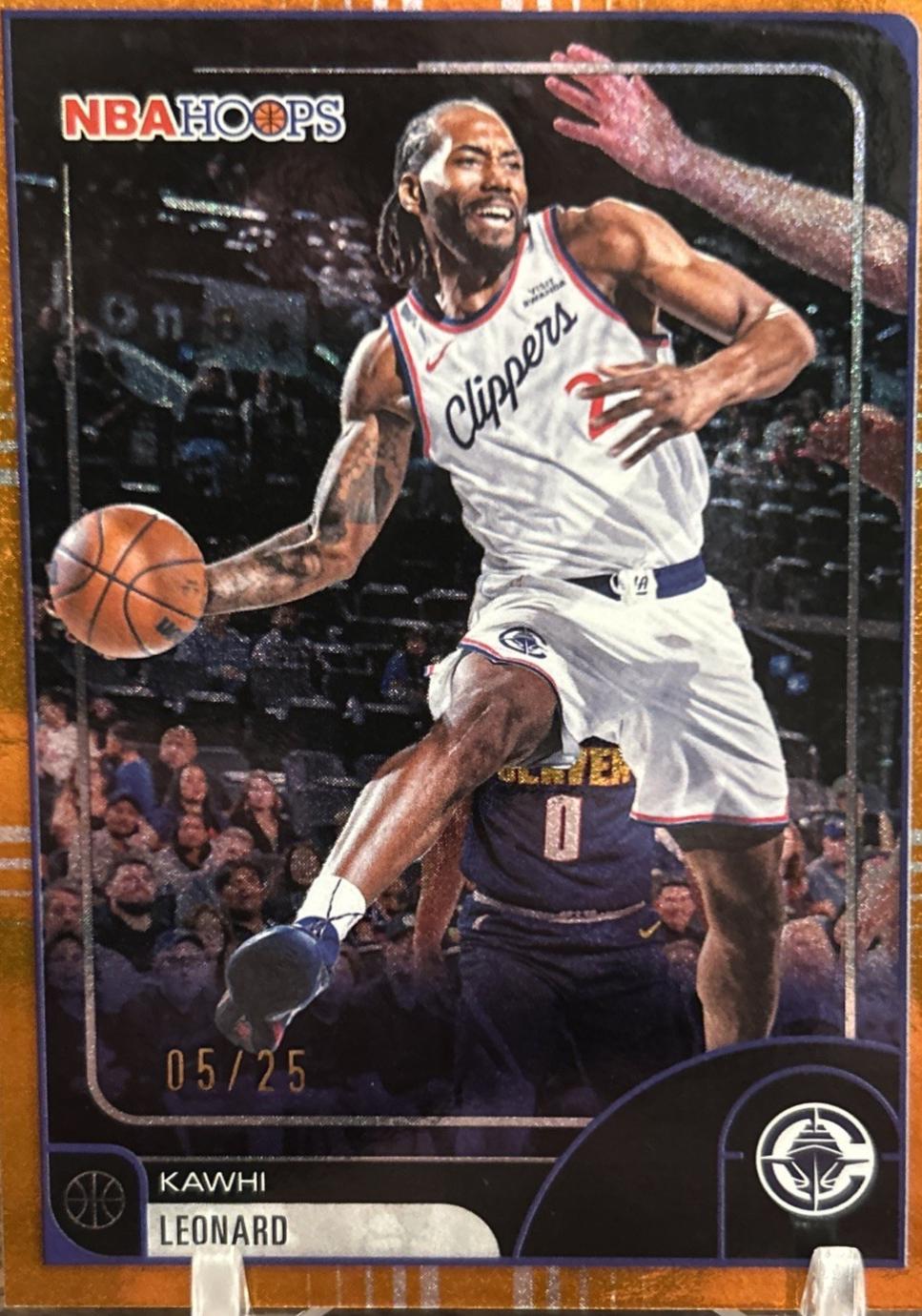 Kawhi Leonard [Pixel Burst Orange] #73