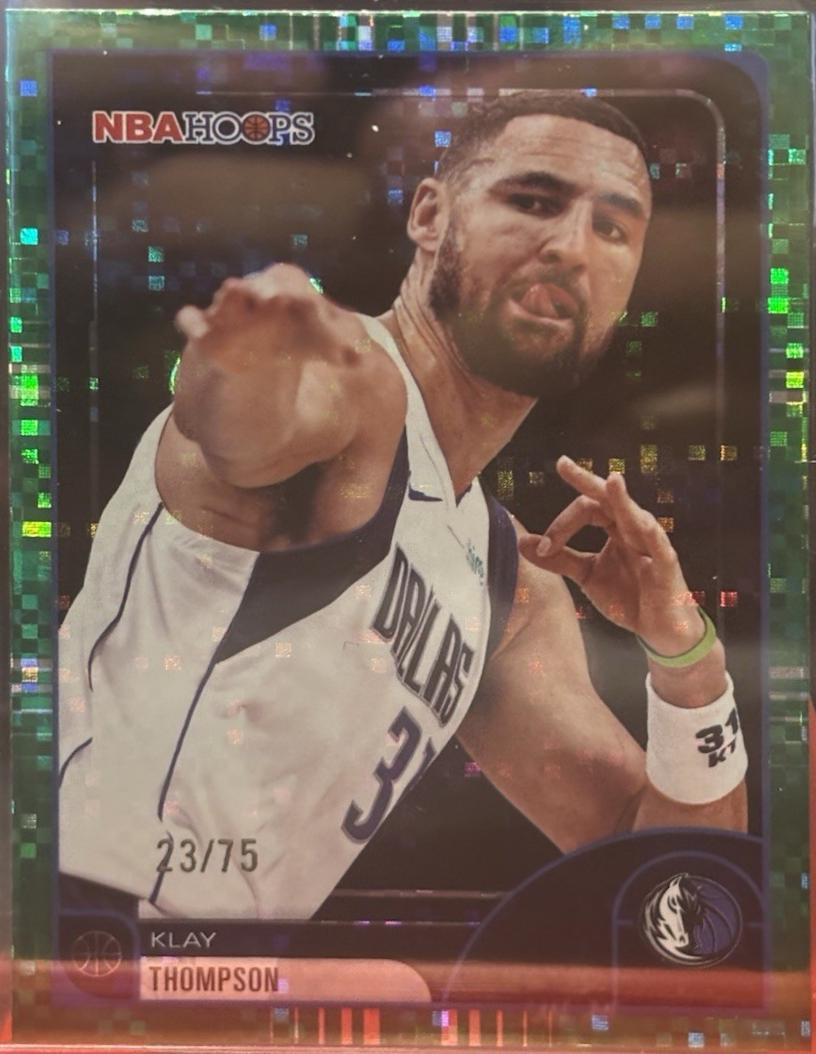 Klay Thompson [Light Burst Green] #104