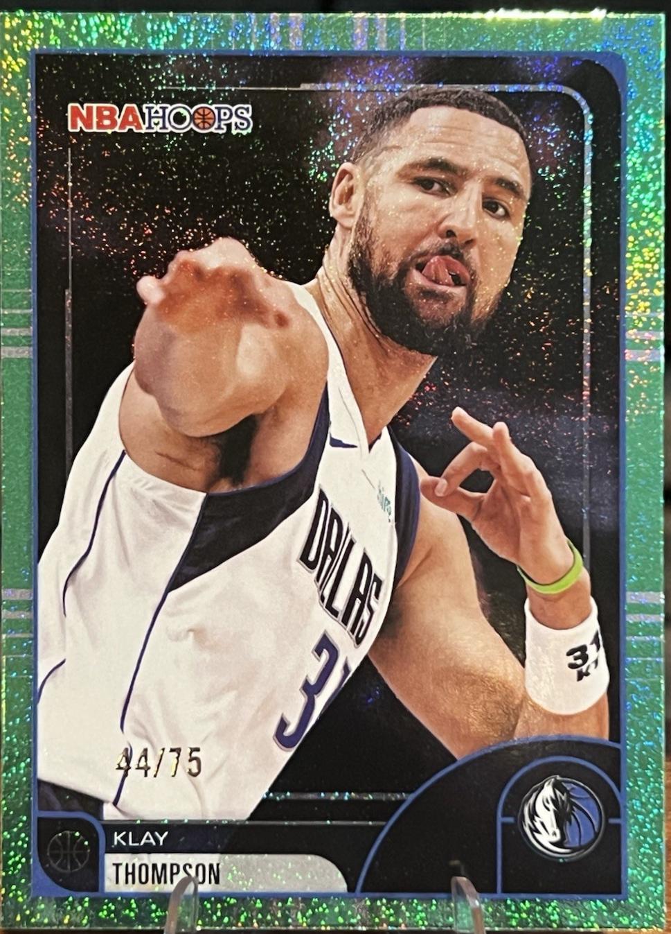 Klay Thompson [Pixel Burst Green] #104