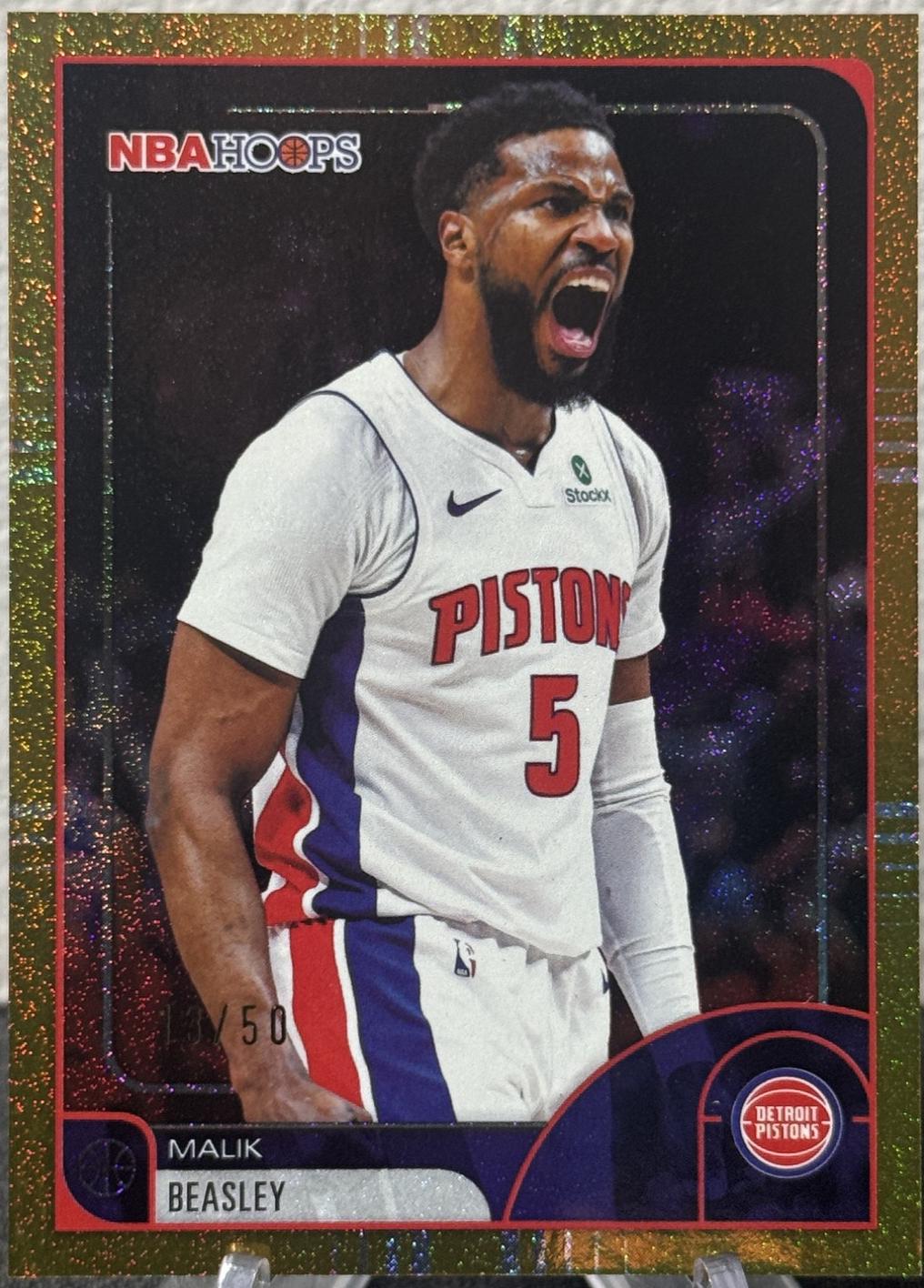 Malik Beasley [Pixel Burst Gold] #16