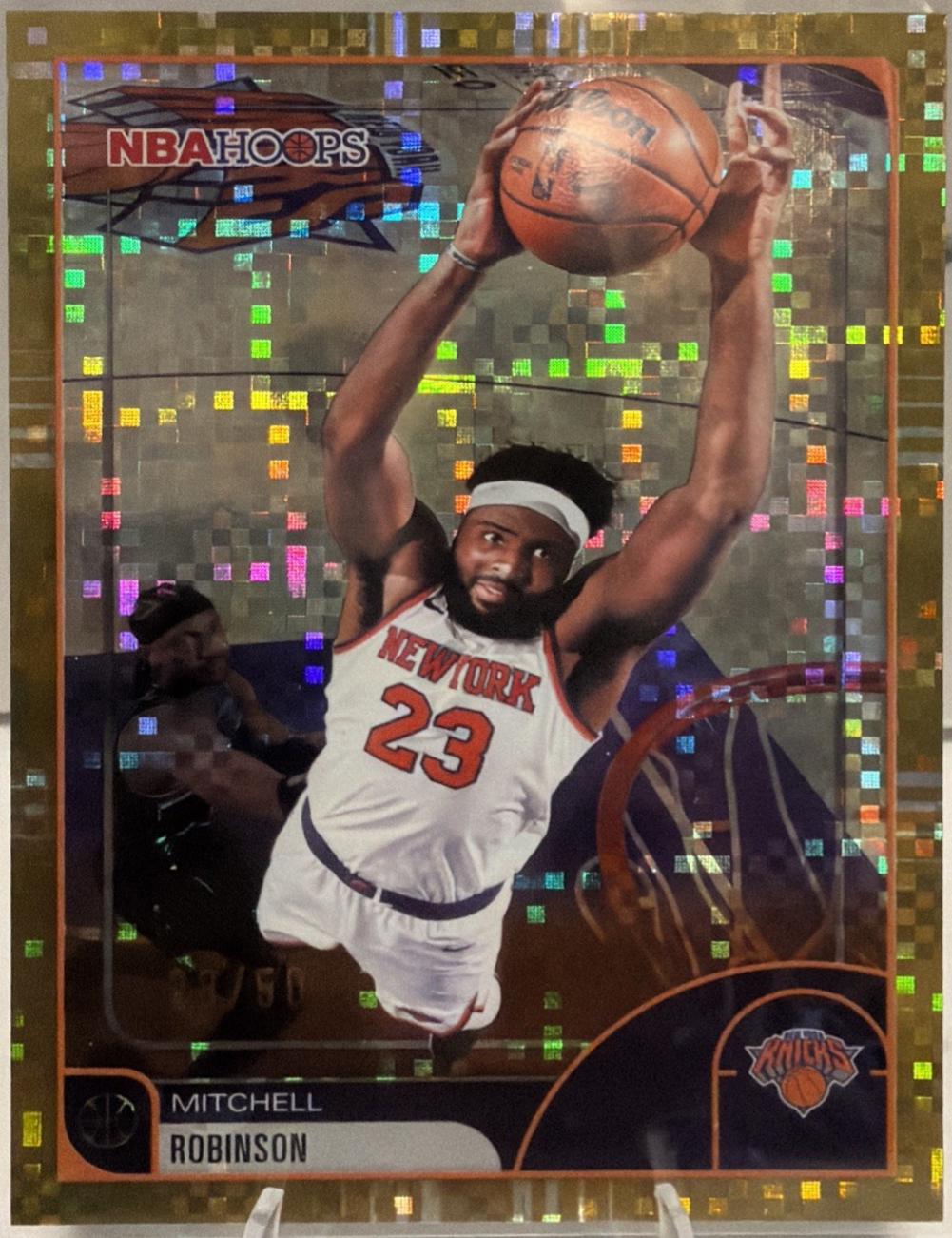Mitchell Robinson [Pixel Burst Gold] #148