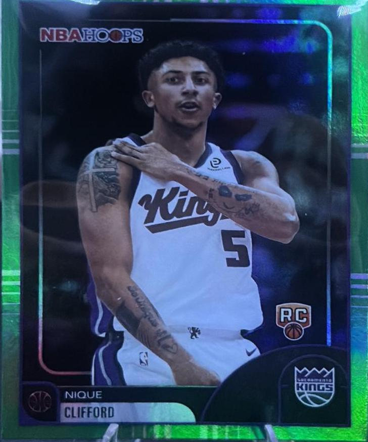 Nique Clifford [Green Hoops] #241