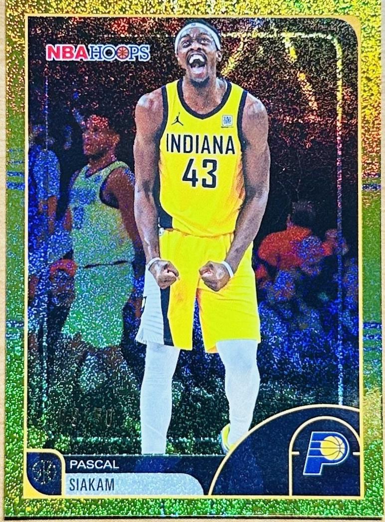 Pascal Siakam [Pixel Burst Gold] #10