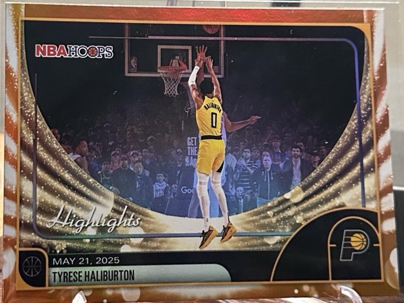 Tyrese Haliburton [Orange Hoops] #262