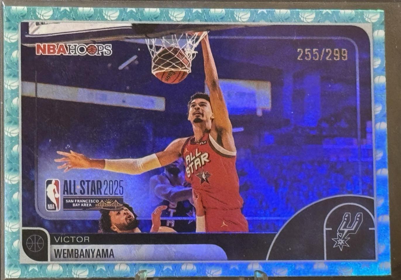 Victor Wembanyama [Rainbow Teal] #289