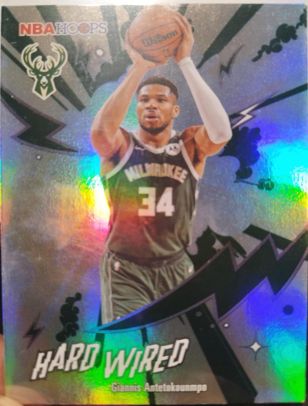 Giannis Antetokounmpo #HW-8