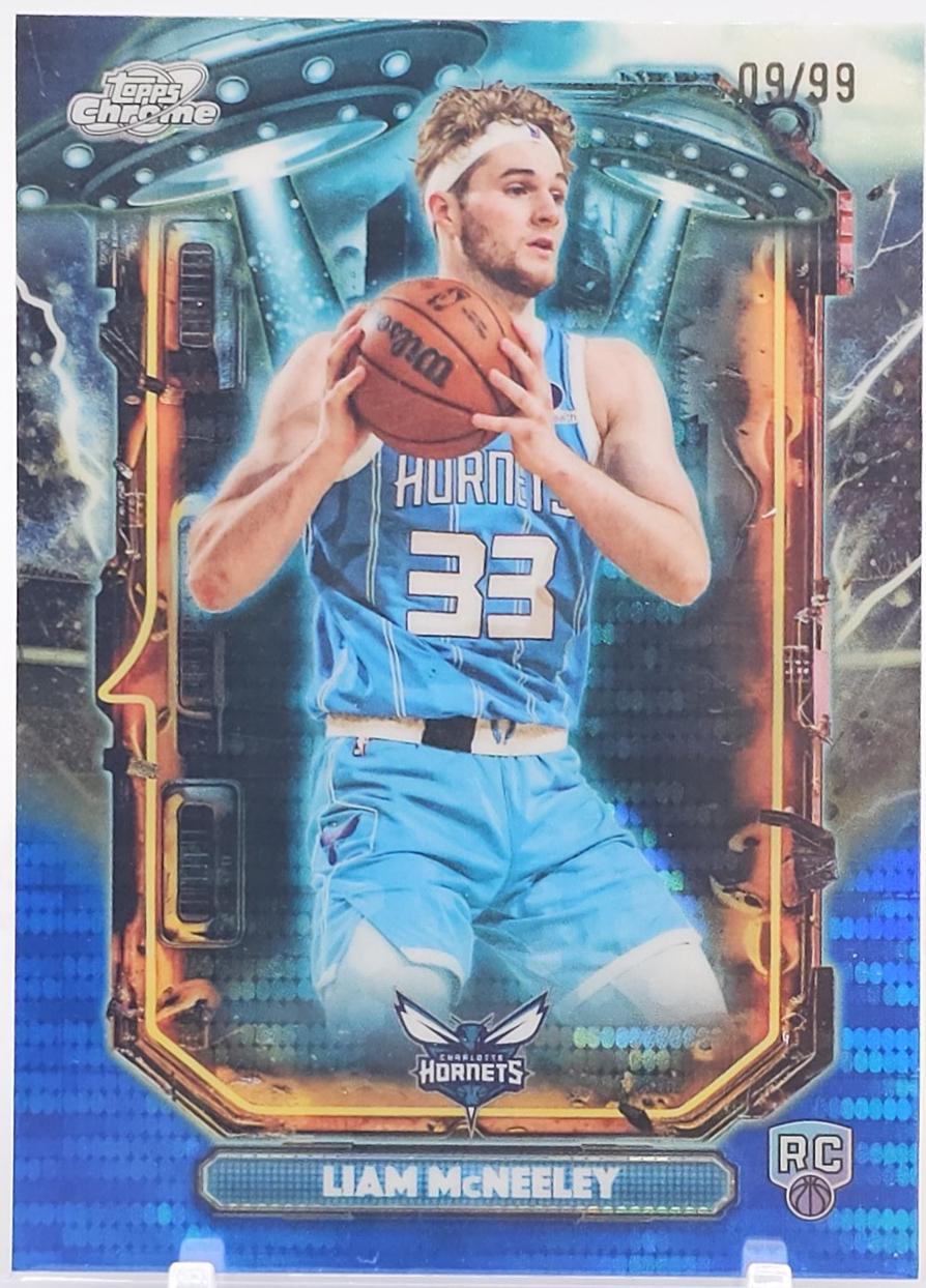 Liam McNeeley [Blue Moon Refractor] #ET-22