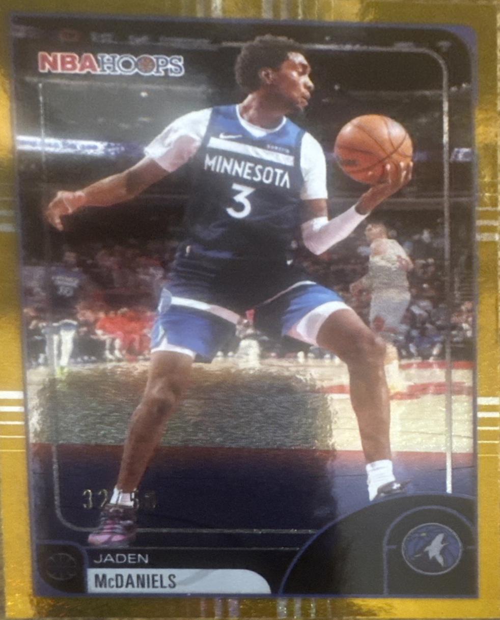 Jaden McDaniels [Pixel Burst Gold] #94