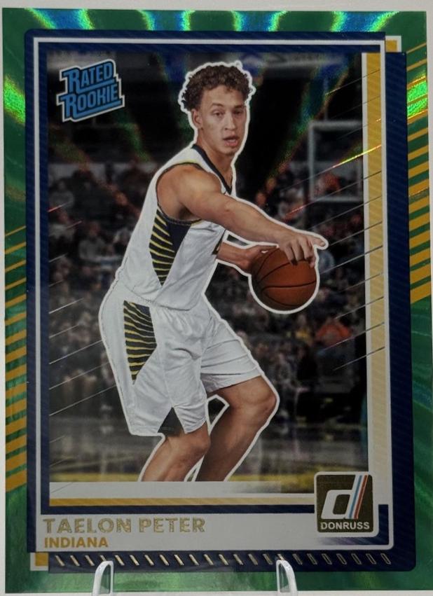 Taelon Peter [Holo Green Laser] #39