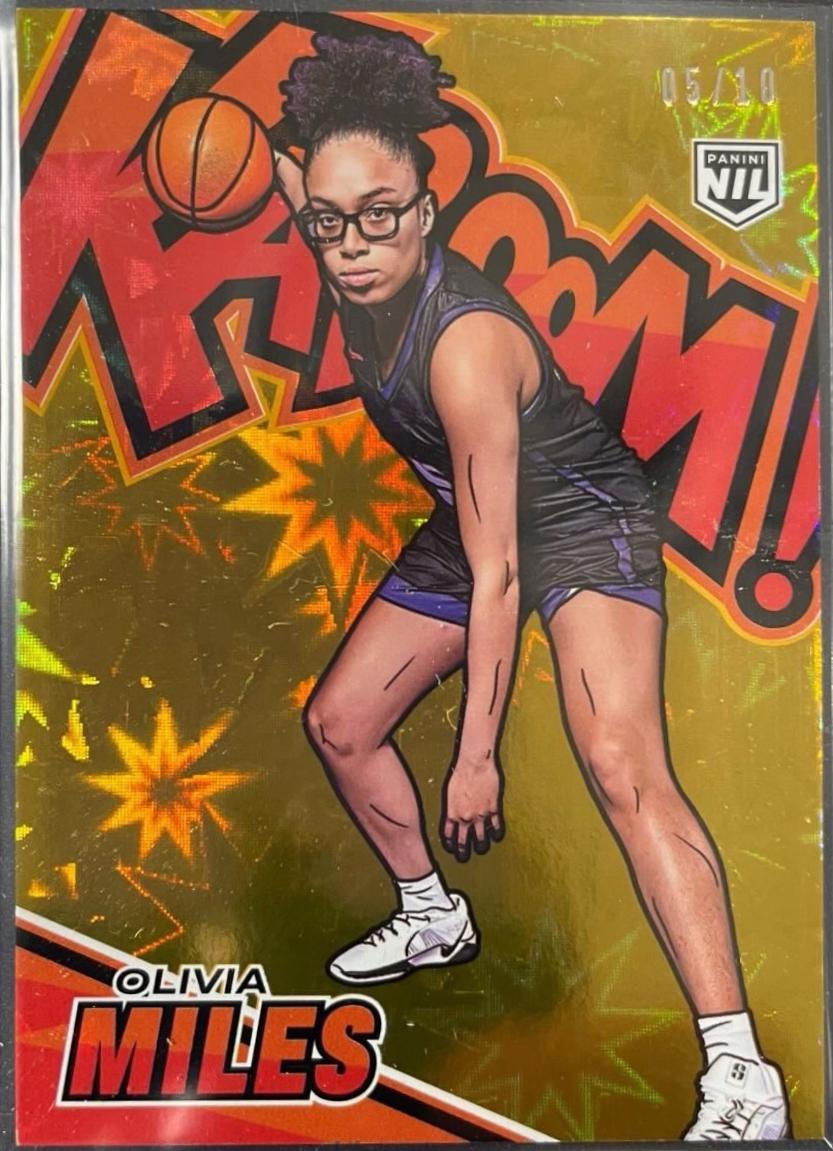Olivia Miles [Gold] #23