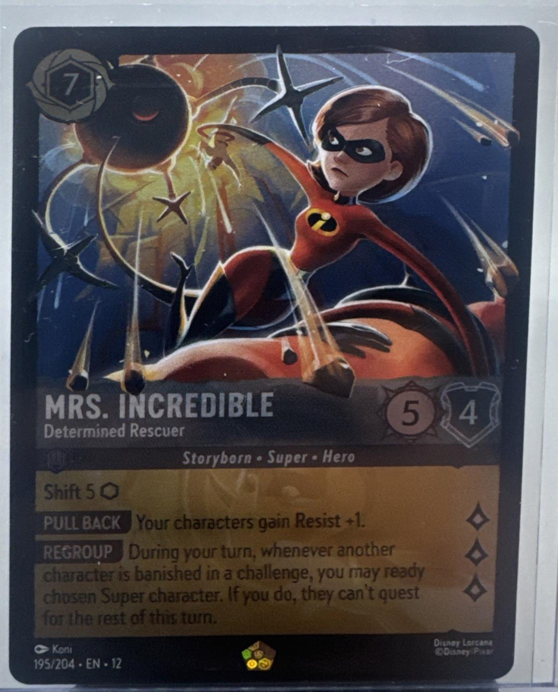 Mrs. Incredible - Determined Rescuer [Foil] #195
