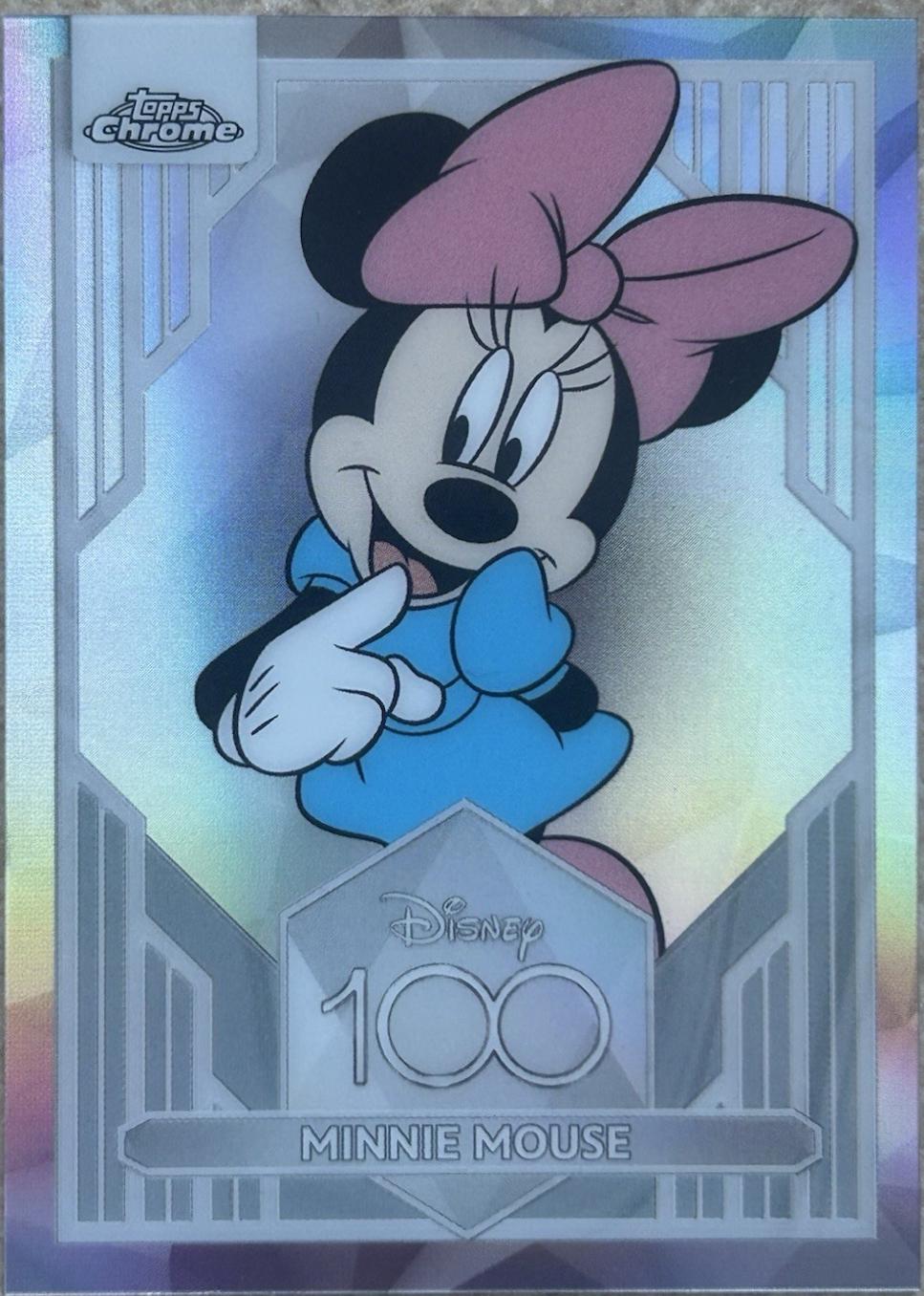 Minnie Mouse [Refractor] #23