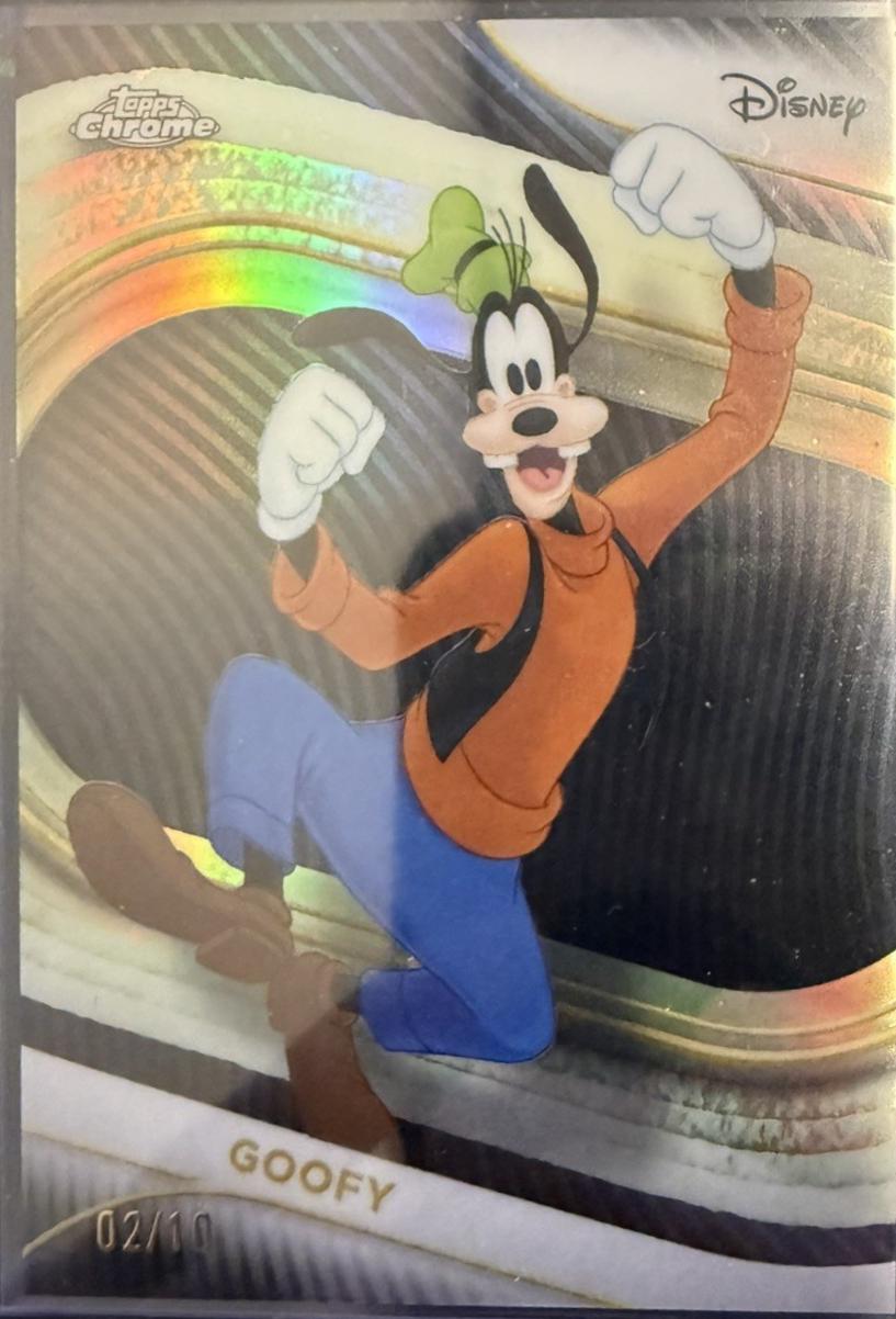Goofy [Black Wave Refractor] #32