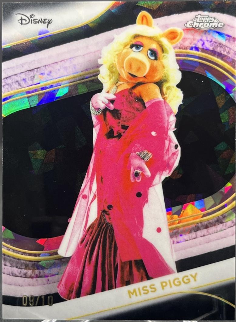 Miss Piggy [Black Sapphire Refractor] #123