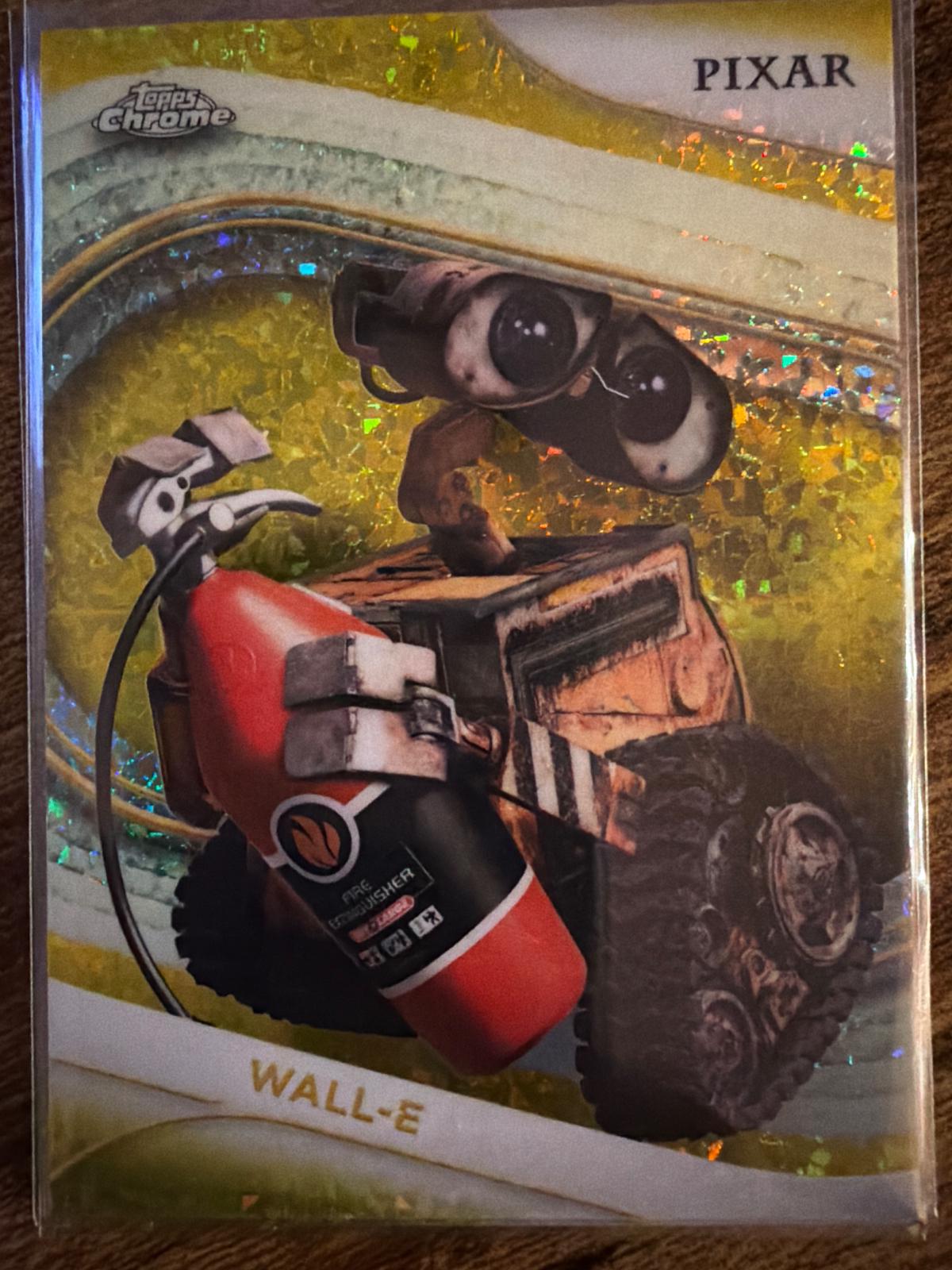 WALL-E [Yellow Diamonds Refractor] #68