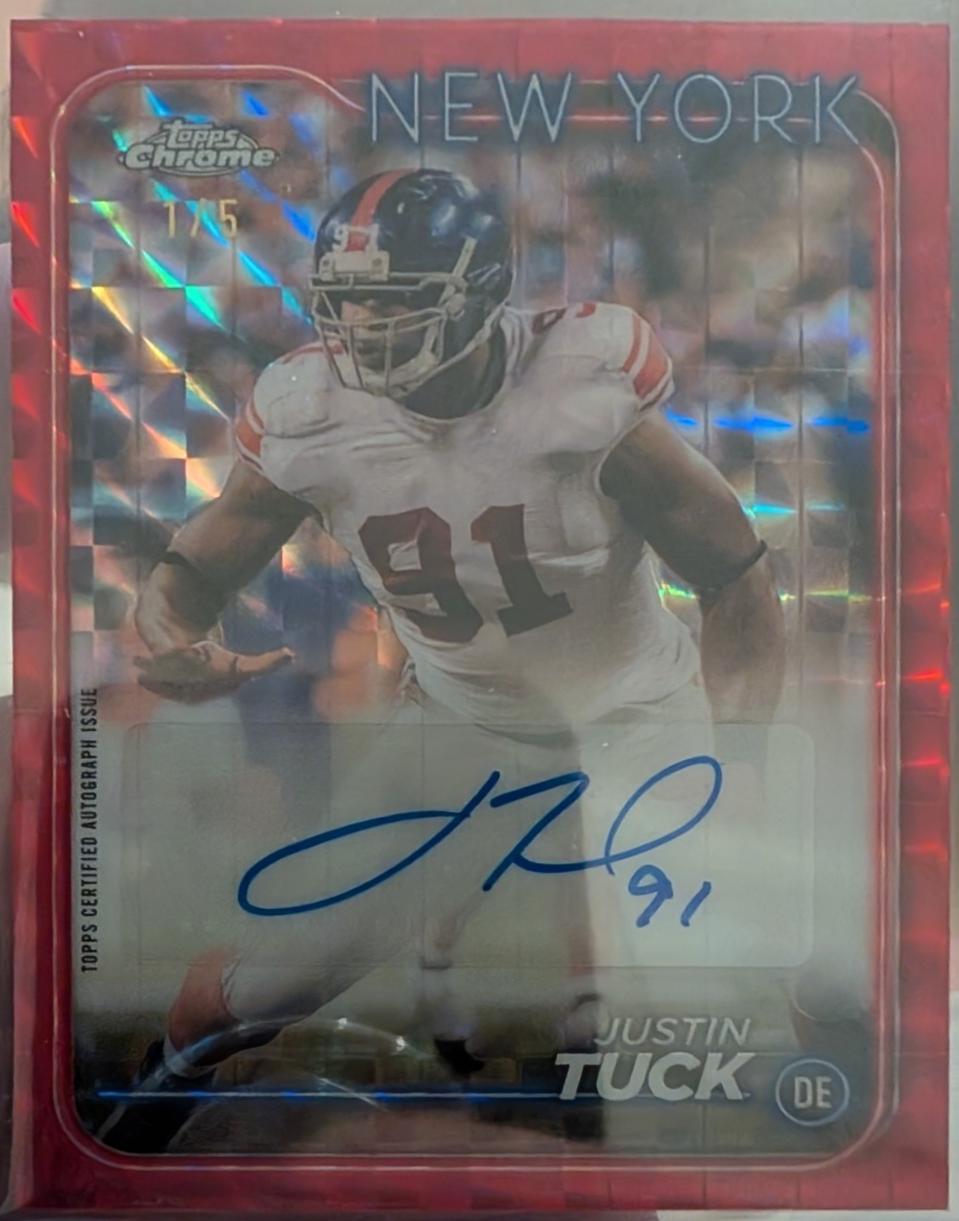 Justin Tuck [Red Geometric Variation] #BA-JTU