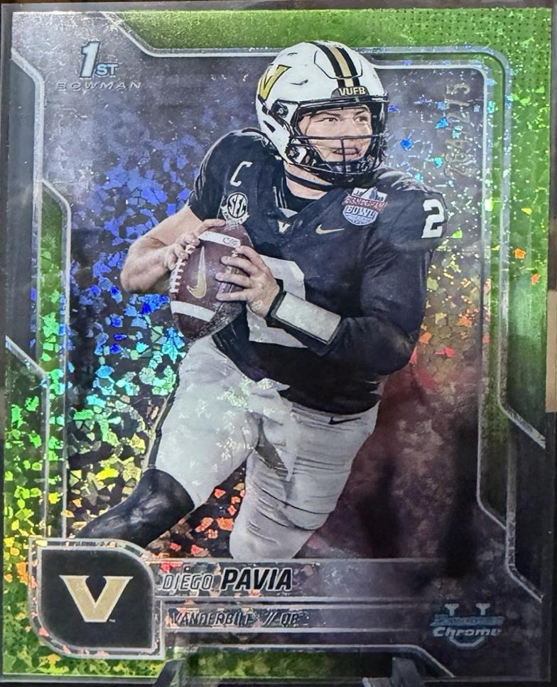 Diego Pavia [Lime Green Mini-Diamond Refractor] #190