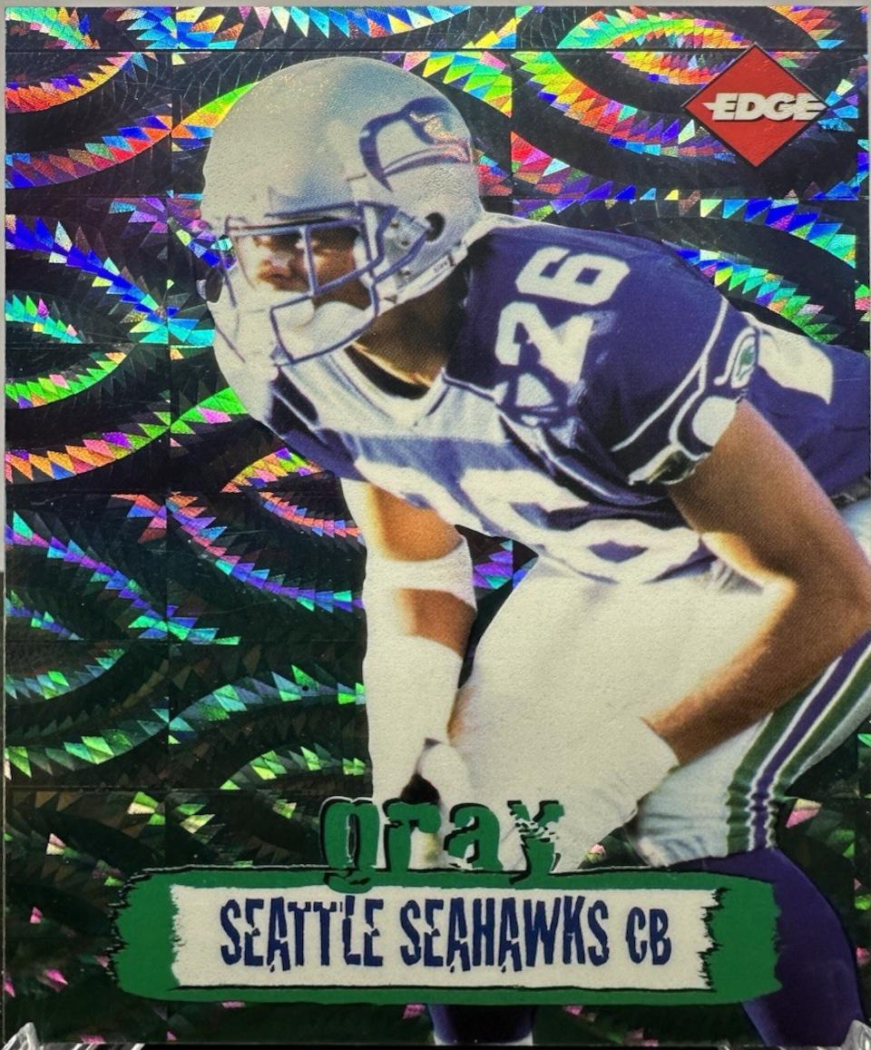 Carlton Gray [Holofoil] #214