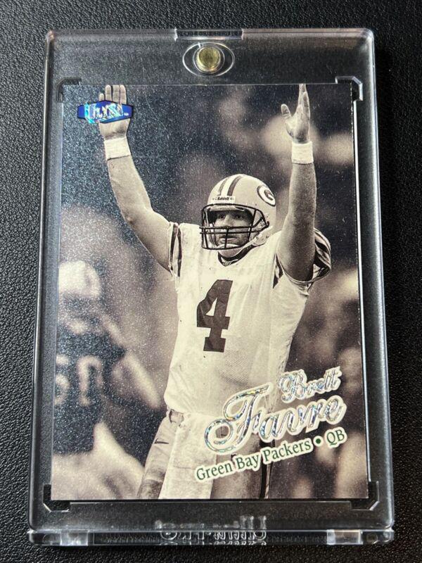 Brett Favre [Platinum Medallion] #365P