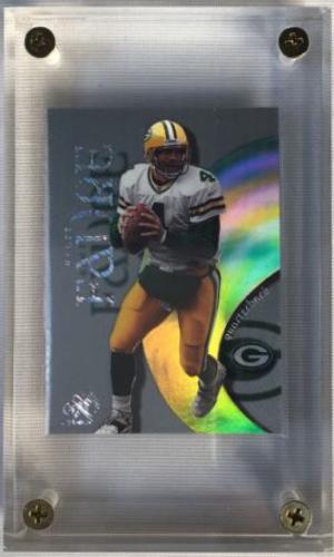 Brett Favre [Essential Credentials Now] #16