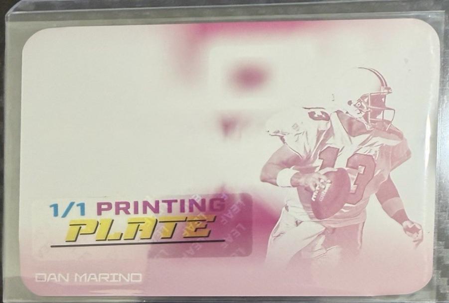 Dan Marino [Prismatic Silver] #GB-9