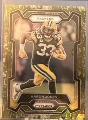 Aaron Jones [Forest Camo] #105