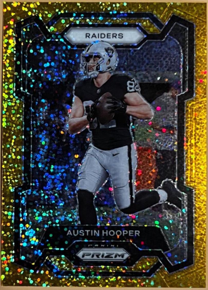 Austin Hooper [Gold Sparkle] #172