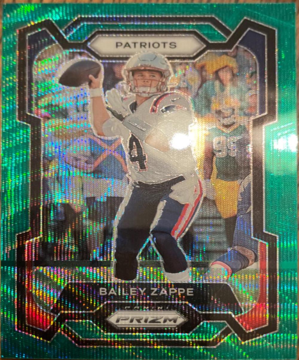 Bailey Zappe [Green Wave] #200