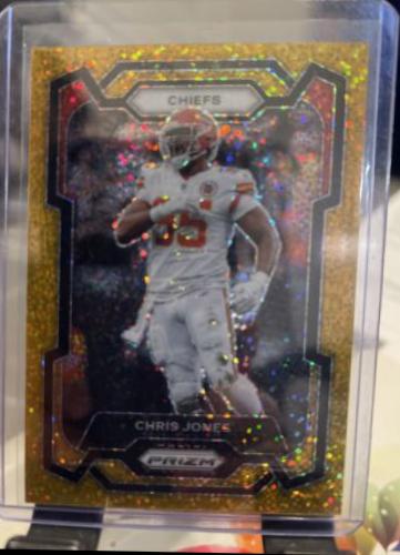 Chris Jones [Gold Sparkle] #142