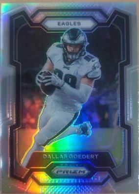 Dallas Goedert [Silver] #238