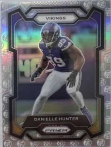 Danielle Hunter [White Knight] #193