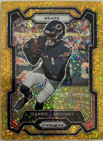 Darnell Mooney [Gold Sparkle] #50