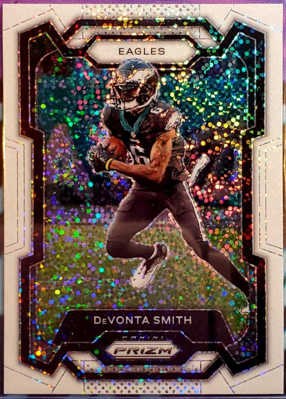 DeVonta Smith [White Sparkle] #240