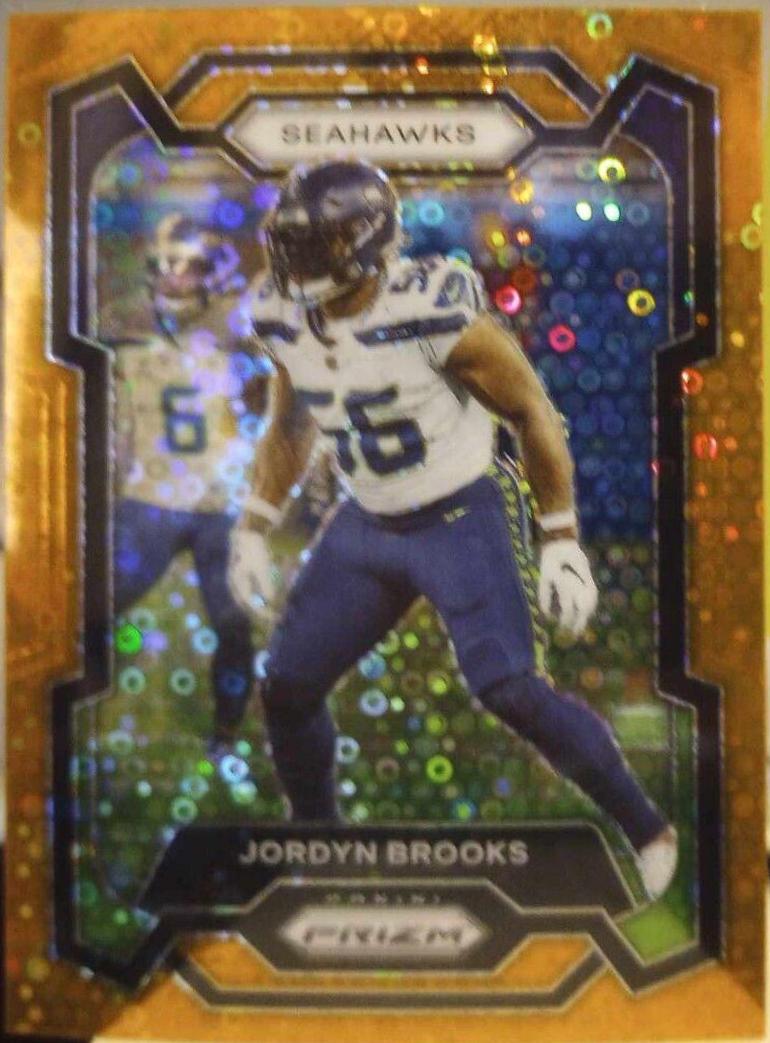 Jordyn Brooks [Orange] #260