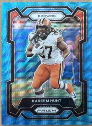 Kareem Hunt [Blue Wave] #67