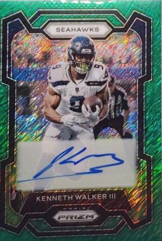 Kenneth Walker III [Autograph Green Shimmer] #261