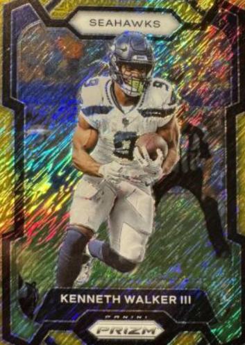 Kenneth Walker III [Gold Shimmer] #261