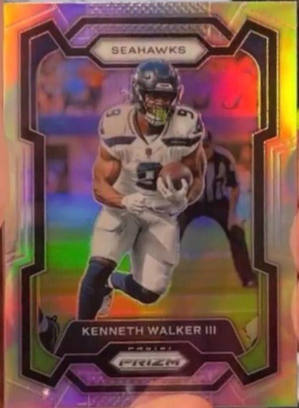 Kenneth Walker III [Silver] #261