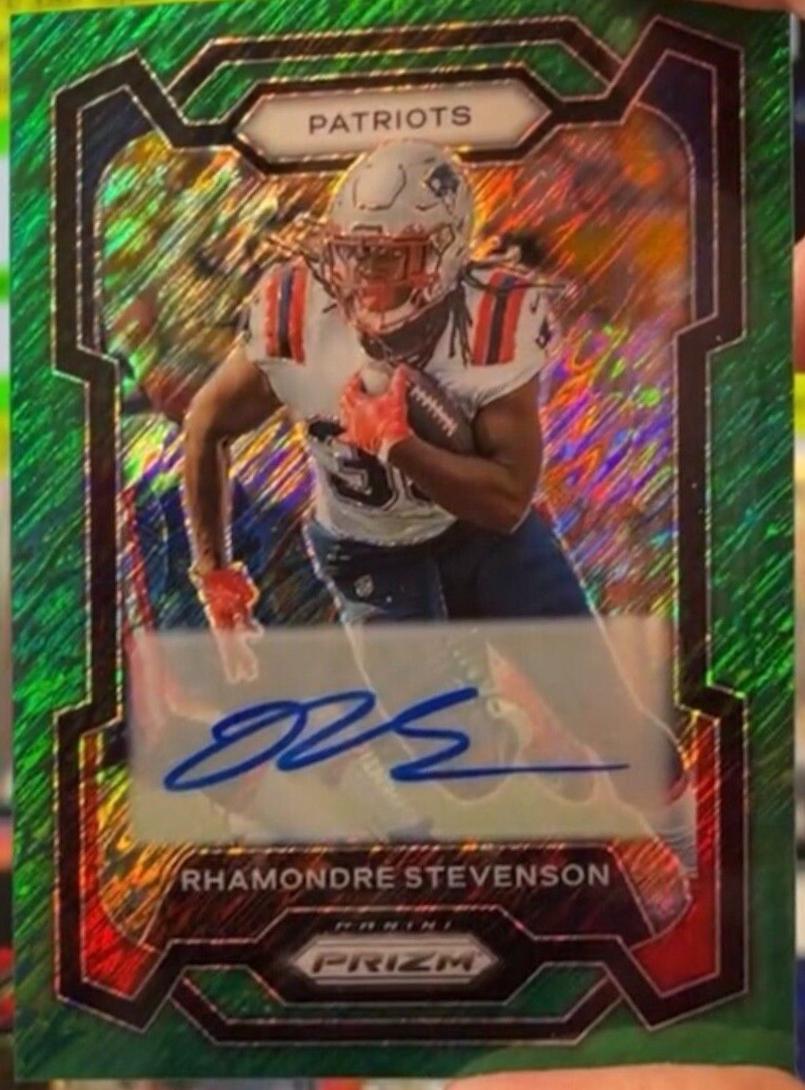 Rhamondre Stevenson [Autograph Green Shimmer] #209