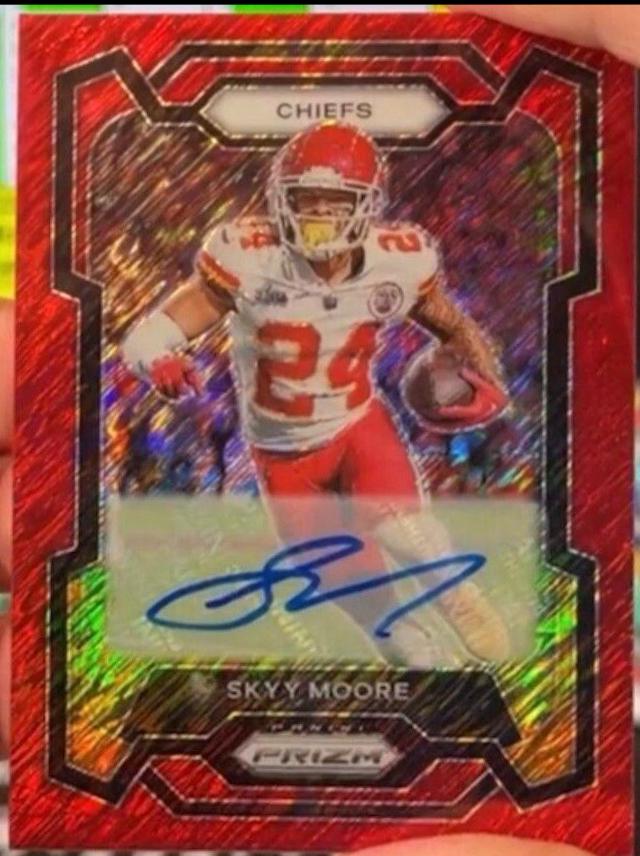 Rondale Moore [Autograph Red Shimmer] #7