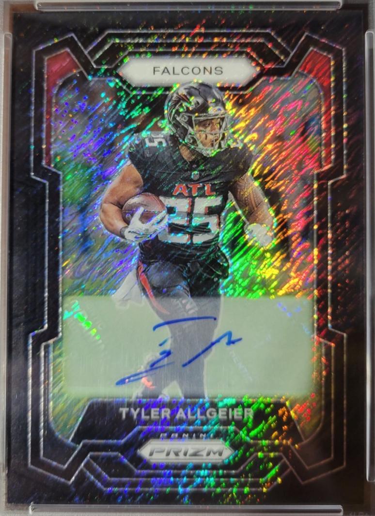 Tyler Allgeier [Autograph Black Shimmer] #14