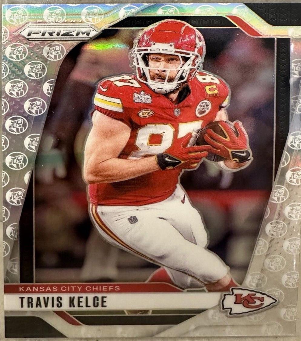 Travis Kelce [White Knight] #140