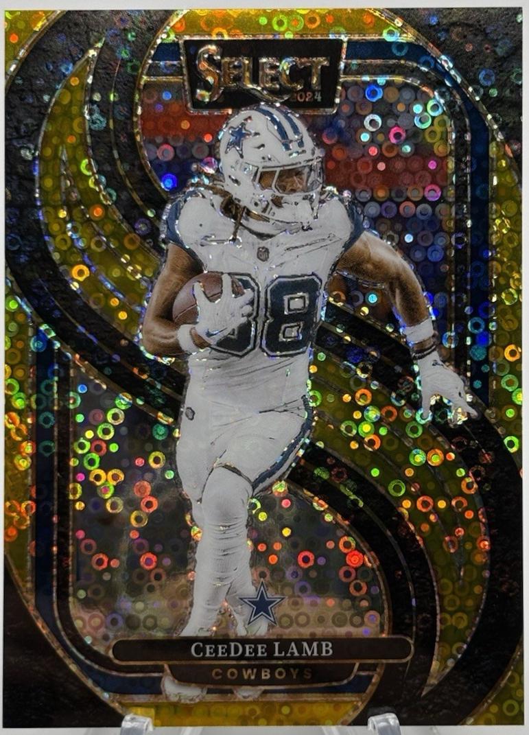 CeeDee Lamb [Gold Mojo] #135