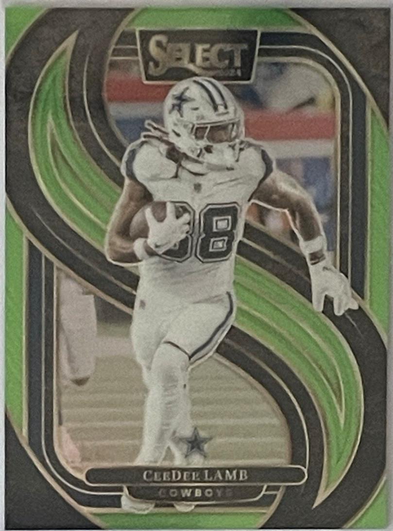 CeeDee Lamb [Green Mojo] #135