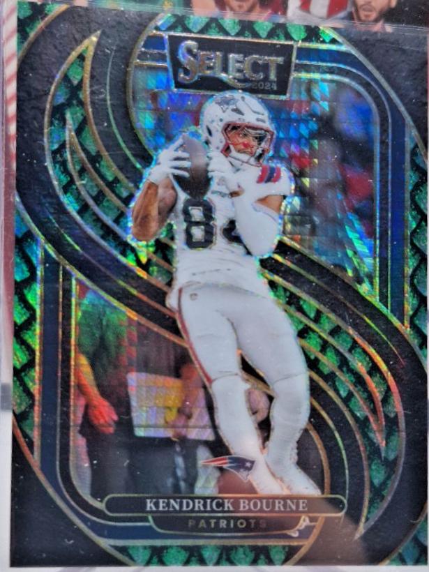 Kendrick Bourne [Dragon Scale Prizm] #176