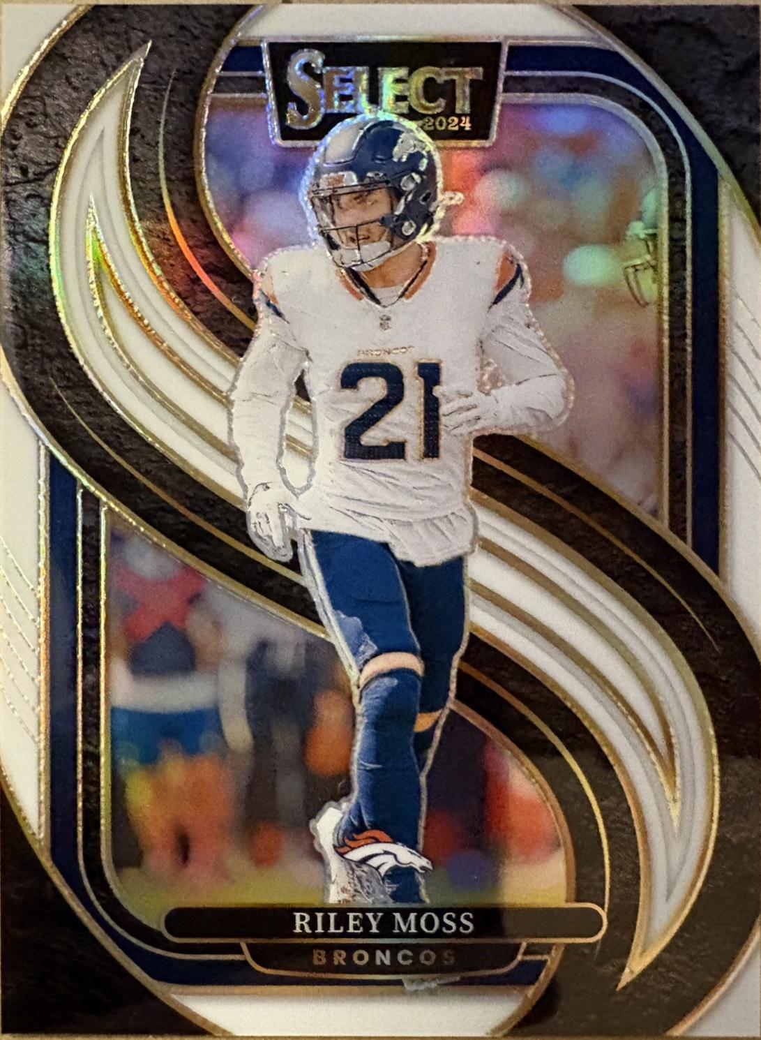 Riley Moss [White Prizm] #190