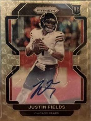 Justin Fields [Autograph Gold Vinyl Prizm] #334