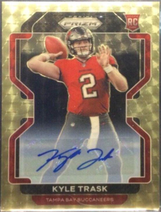 Kyle Trask [Autograph Gold Vinyl Prizm] #339
